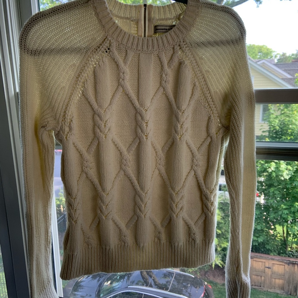 Abercrombie cable knit sweater